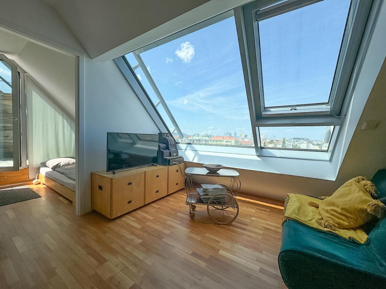 Апартаменты 360° View Loft 2 Вена Экстерьер фото